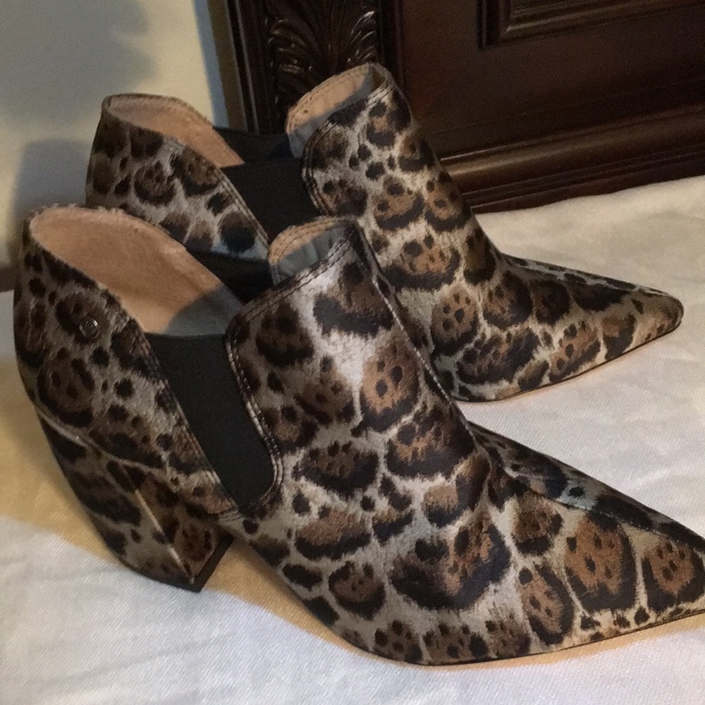 Antonio Melanie Ankle Boots.
